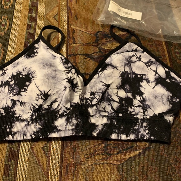 Bralette - Picture 2 of 5